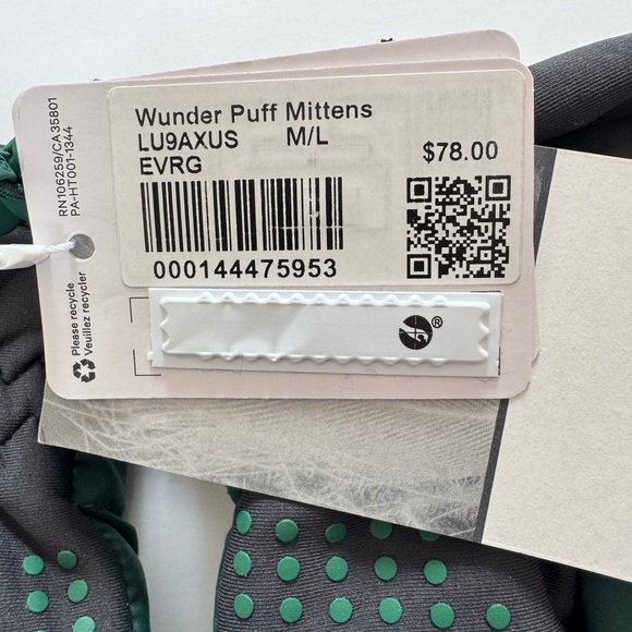 Lululemon Wunder Puff Mittens | Unisex Mittens - Picture 6 of 9